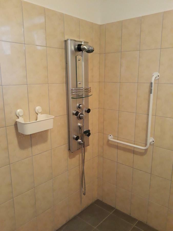 Bella Vendégház Mórahalom Esterno foto